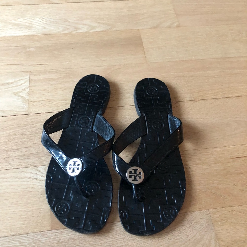 Tory Burch Black sandals, size 6M